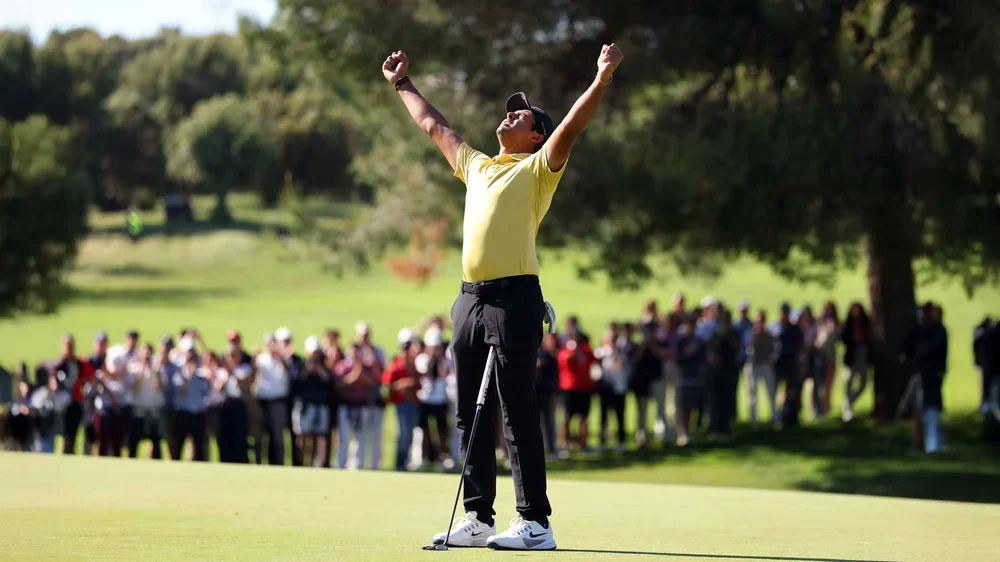 Yurav Premlall celebrates victory at 2026 Estrella Damm Catalunya Championship